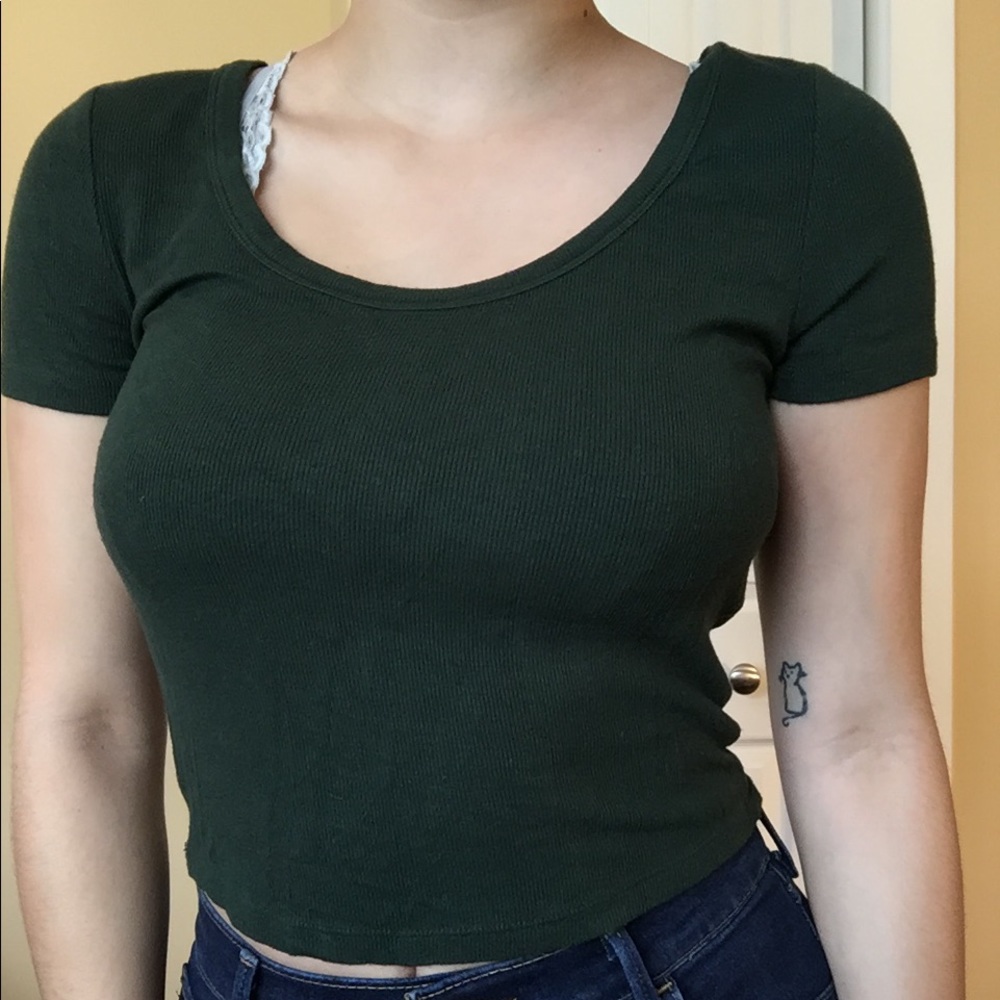 F21 Forest Green Ribbed Crop Top